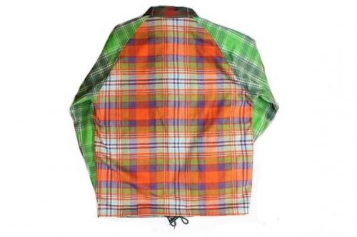 トップスのFACETASM