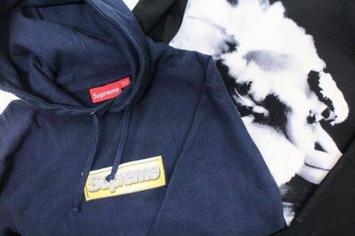 SUPREMEのシュプリーム