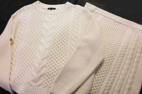 インディヴィのニット