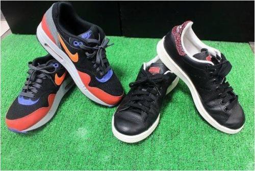 NIKE ナイキのadidas アディダス