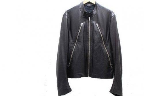 レザーのライダース