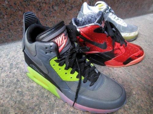 スニーカーのニューバランス