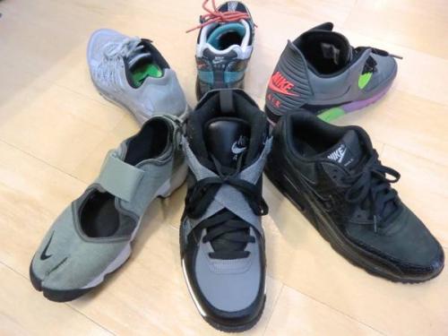 メンズのスニーカー