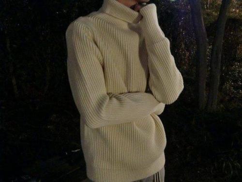 メンズのトップス