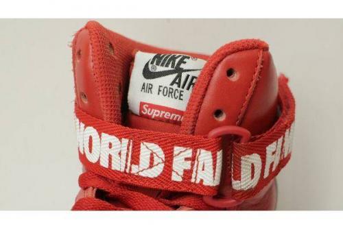 シューズのSUPREME