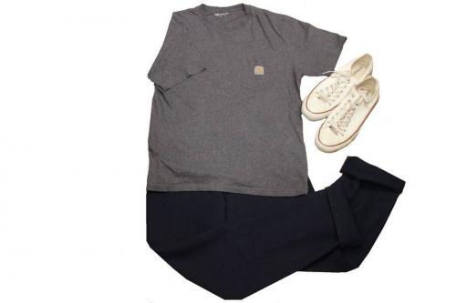 メンズのトップス