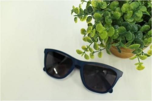 アクセサリー・小物のサングラス