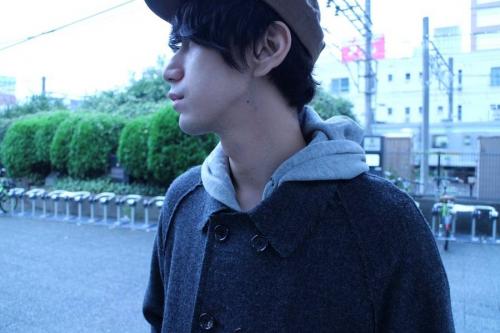 ﾀﾞﾌﾞﾙﾗｸﾞﾗﾝｺｰﾄのアンダーカバー