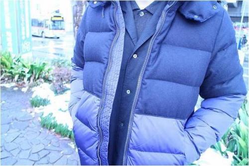 ダウンジャケットのMONCLER