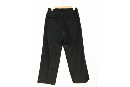 ザサカキのワイドパンツ