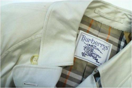 BURBERRYの古着