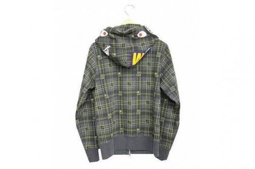 アベイシングエイプのシャークパーカー