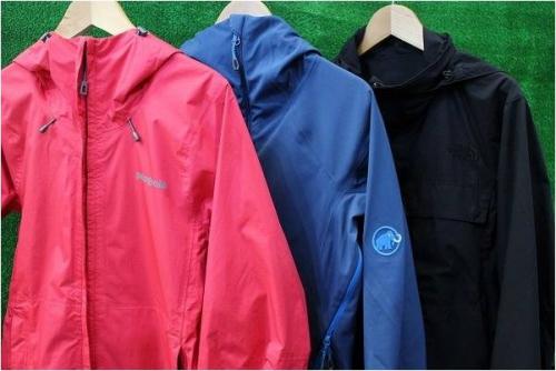 マウンテンパーカーのフェス