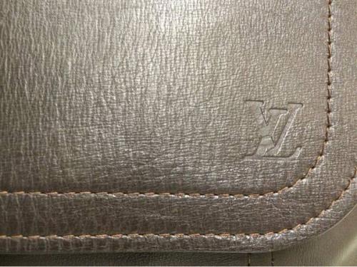 ユタのショルダーバッグ