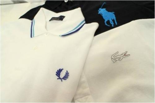 ポロシャツのフレッドペリー