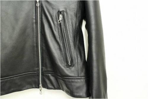 レザーの17SS