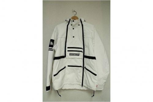 THE NORTH FACEのコラボ