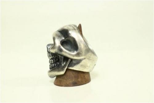 指輪のスカルリング