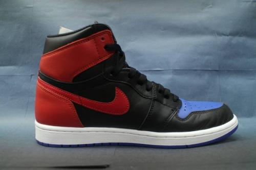 スニーカーのAIR JORDAN 1 RETRO HIGH OG TOP3