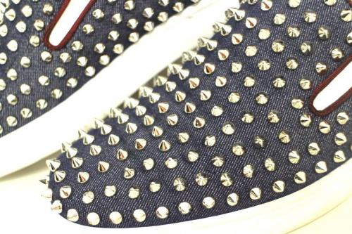 スニーカーの中古