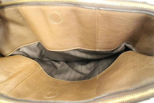 トゥミのブリーフバッグ