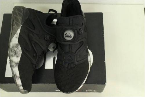 リーボックのReebok