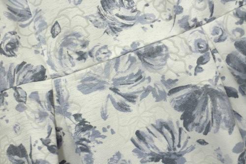 ワンピースの花柄