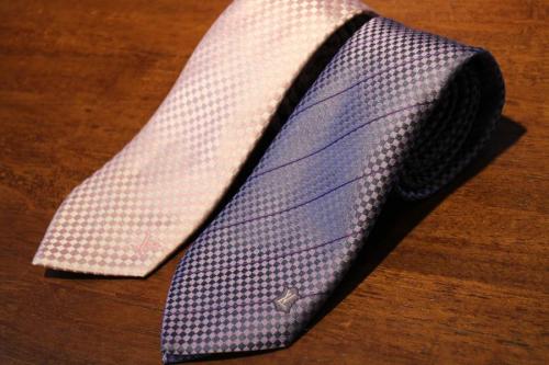 LOUIS VUITTONのネクタイ