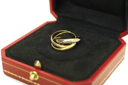 カルティェの指輪