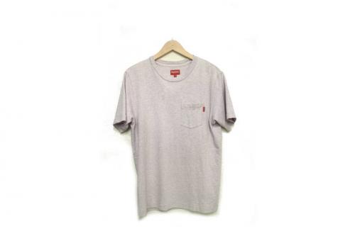 メンズのTシャツ