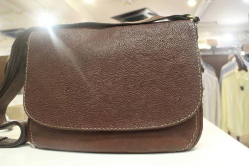 土屋鞄のショルダーバッグ