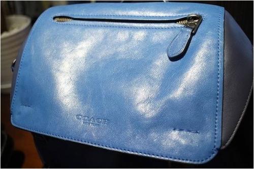 コーチ マンハッタン リュック バックパック レザー ブラウン オレンジ　希少 男性でも欲しいCOACH(コーチ)。マンハッタンレザーバックパック
