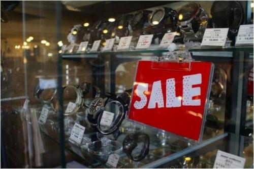 セールのサングラス