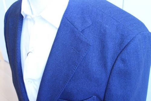 マッキントッシュフィロソフィーのテーラードジャケット