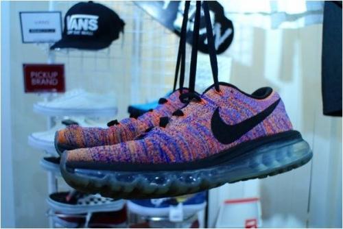 FLYKNIT MAXの中古