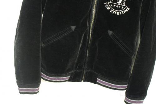 ベロアスタジャン