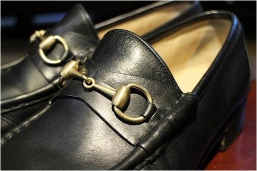 靴のビットローファー