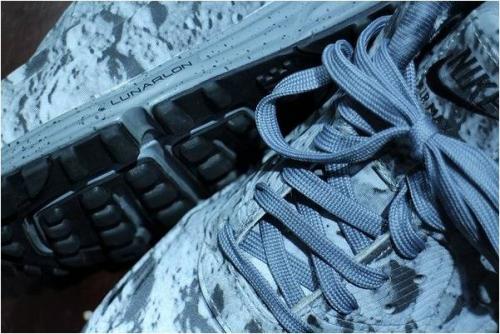 Air Max Lunar90 SP Moon Landingの700098-007