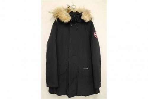 ブラックラベルのダウンジャケット