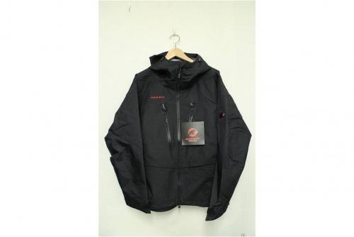 マムートのゴアテックス