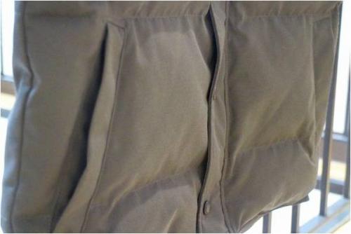 ダウンベストのCANADA GOOSE