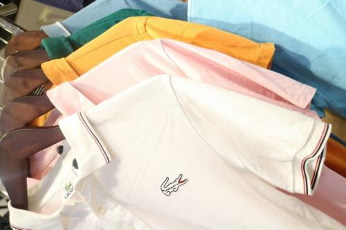 店舗からのお知らせのポロシャツ