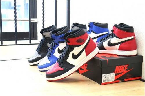 買取入荷のスニーカー