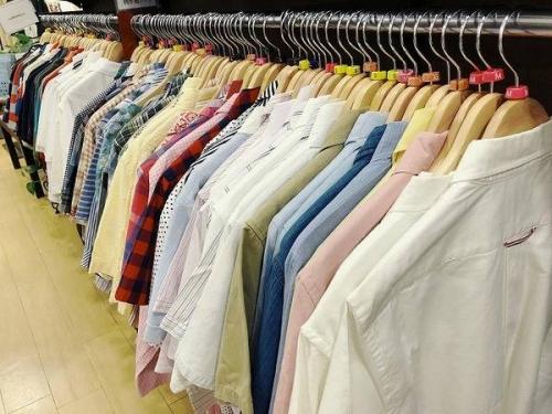 ファストファッションの夏物買取