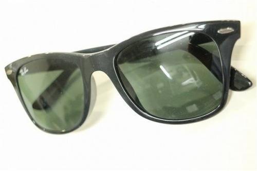 レイバンのサングラス