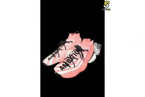 CRAZY BYW LVL X PWのadidas