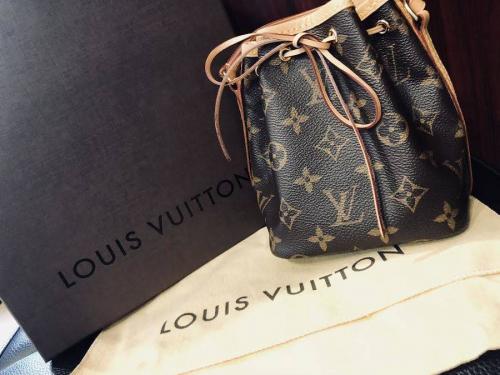 インポートブランドのラグジュアリーブランド