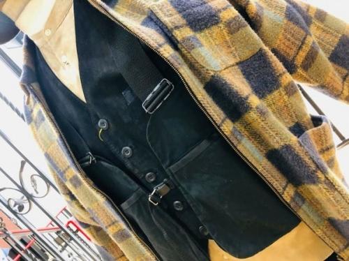 コムフィーアウトドアガーメント