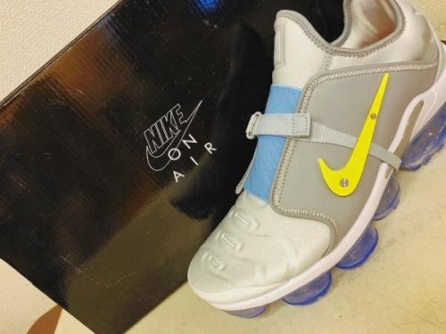 スニーカーのNIKE