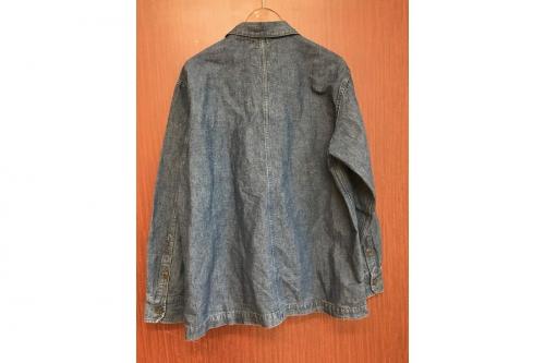 ダブルタップスのＢＵＤＳシャツ